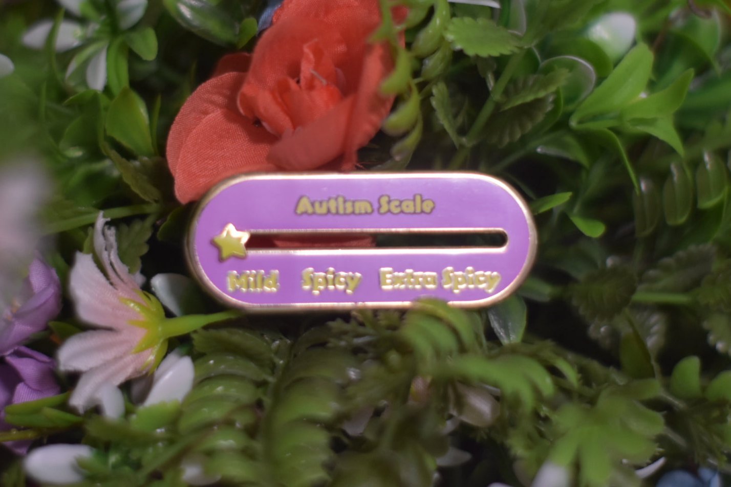 Sliding Autism Scale Pin – Bibipins