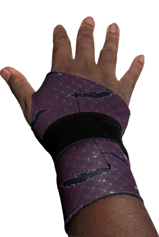 Wrist Brace with Support Plate (Pre-Order | November Arrival)